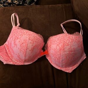 34DD Bedazzled Bra ✨